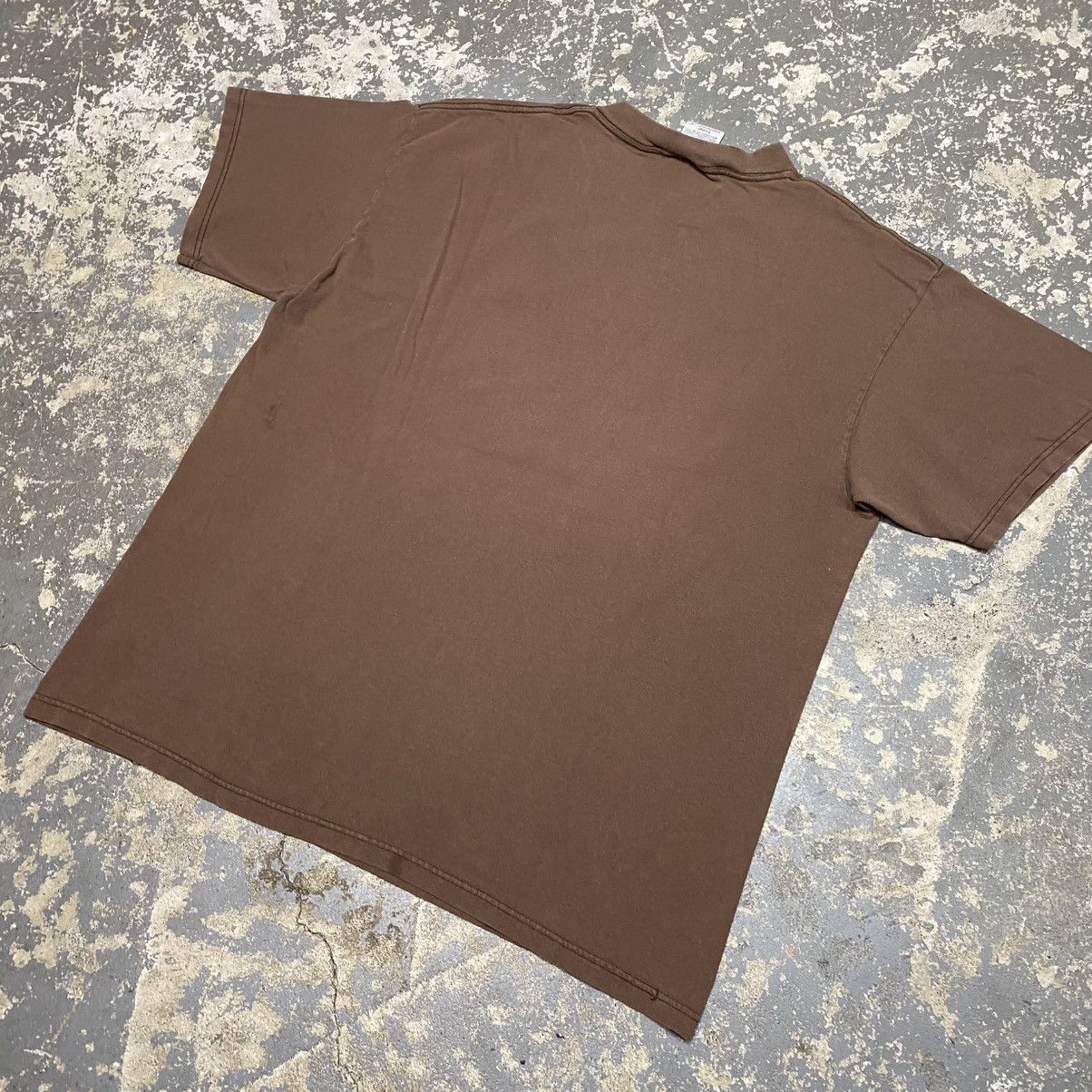 Vintage Vintage Sesame Street Sesame Place Brown Faded 90s Tshirt Size US XL / EU 56 / 4 - 9 Thumbnail