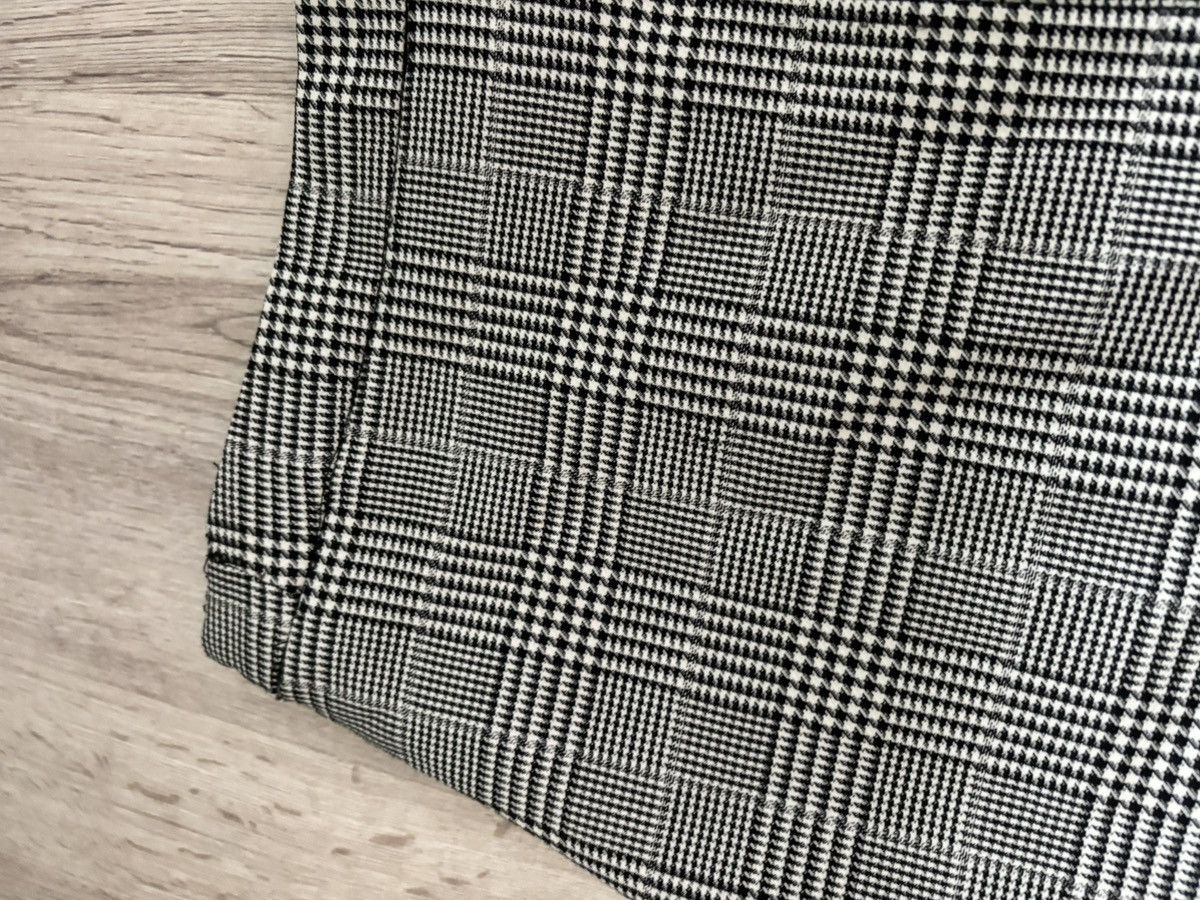 Stella McCartney Stella McCartney Houndstooth Plaid Wool Skirt Front Slit 40 Size 27" / US 4 / IT 40 - 19 Thumbnail