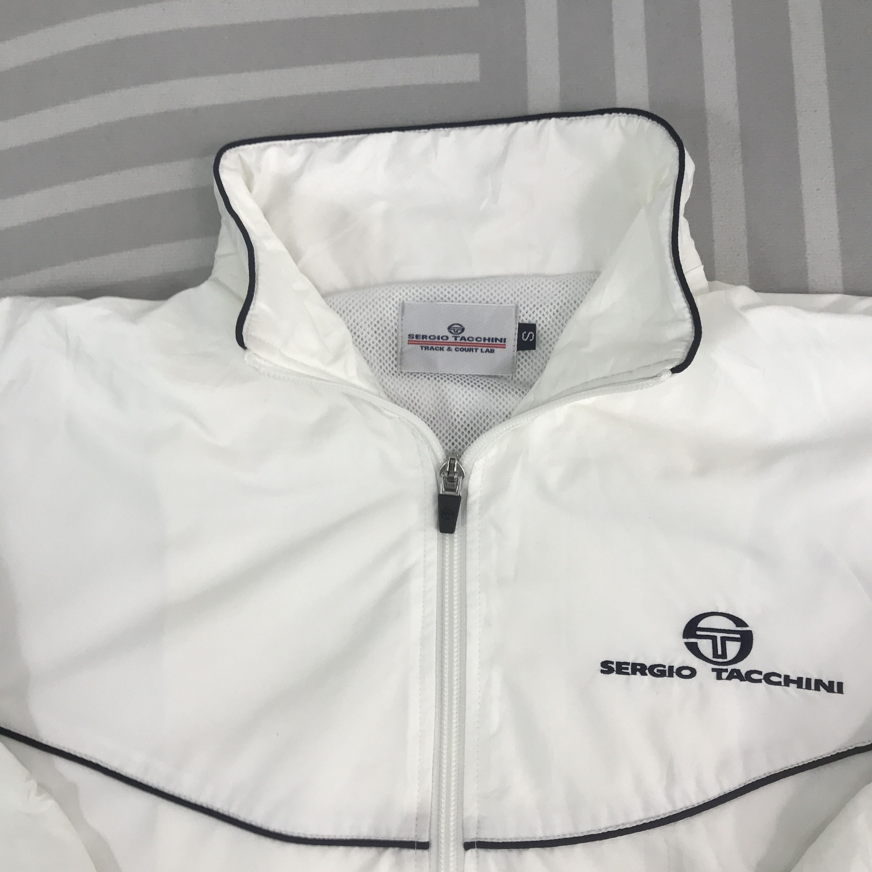 Sergio Tacchini × Vintage Vintage Sergio Tacchini x Sophia University light Jacket Size US S / EU 44-46 / 1 - 8 Thumbnail