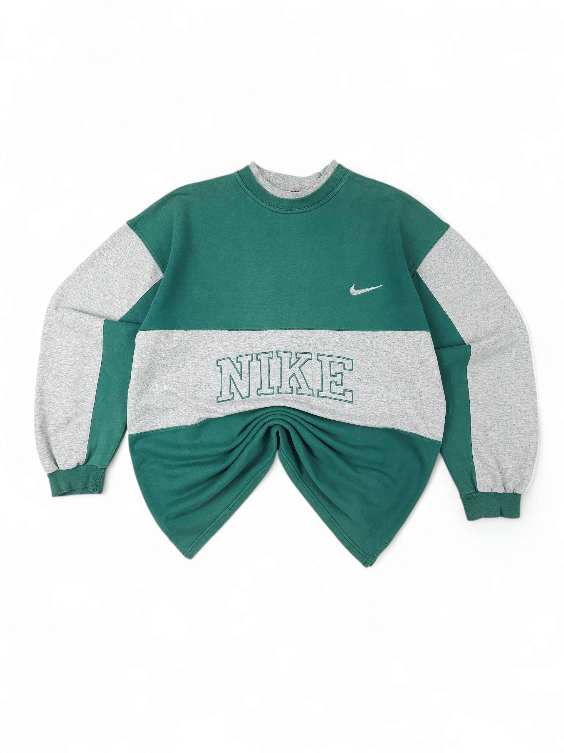 Nike 💎 90's Vintage Nike Bootleg Spell Out Boxy Crewneck Y2K Size US XL / EU 56 / 4 - 1 Thumbnail