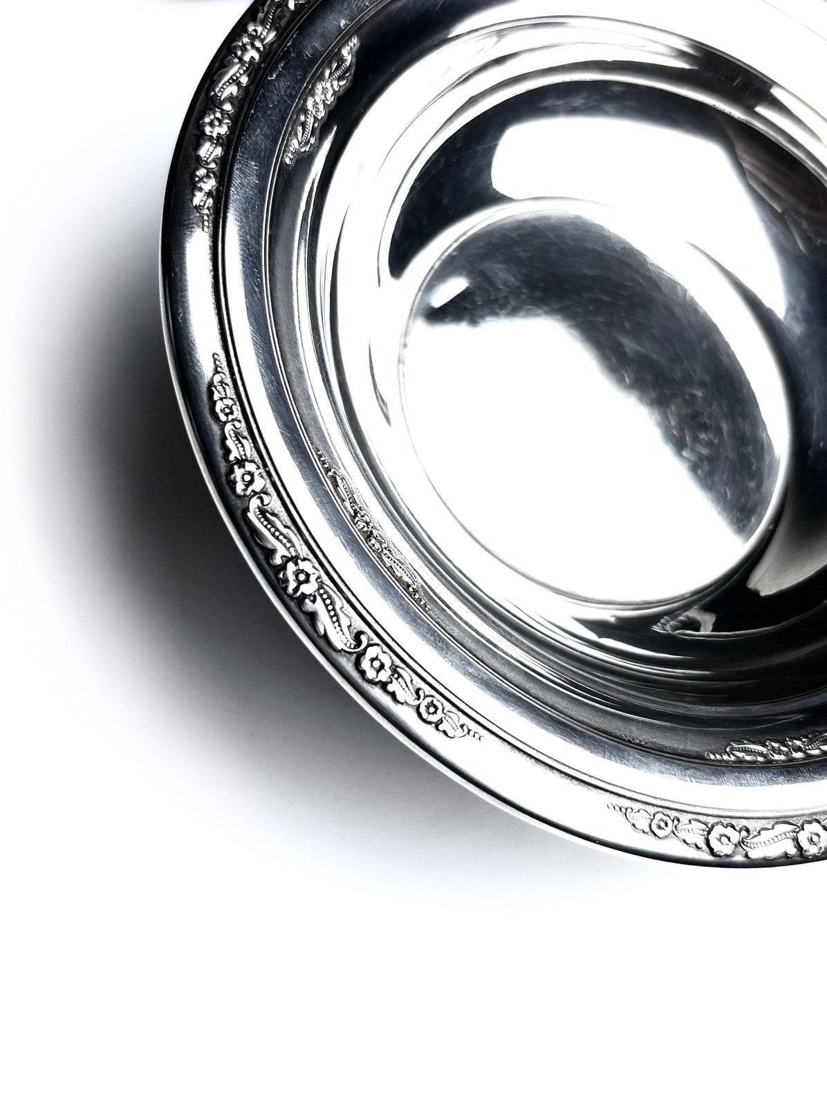 Sterling Silver Courtship International .925 Sterling Silver Bonbon Bowl Size ONE SIZE - 5 Thumbnail