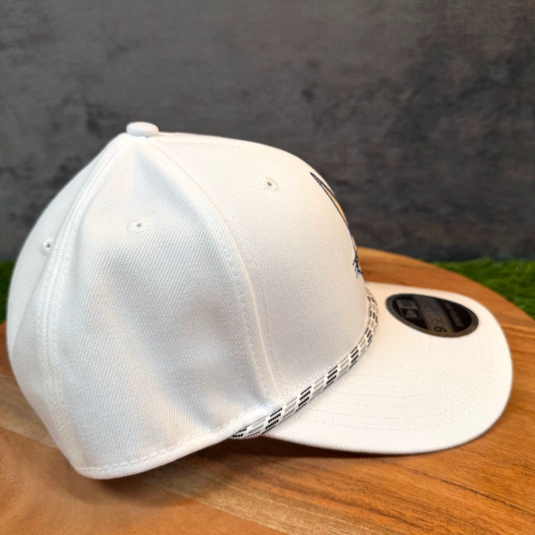 New Era New Era Bugs Bunny Looney Tunes Hat Cap 9SEVENTY Rope Snapback White Mens One Size Adjustable Stretch Cap Size ONE SIZE - 3 Thumbnail