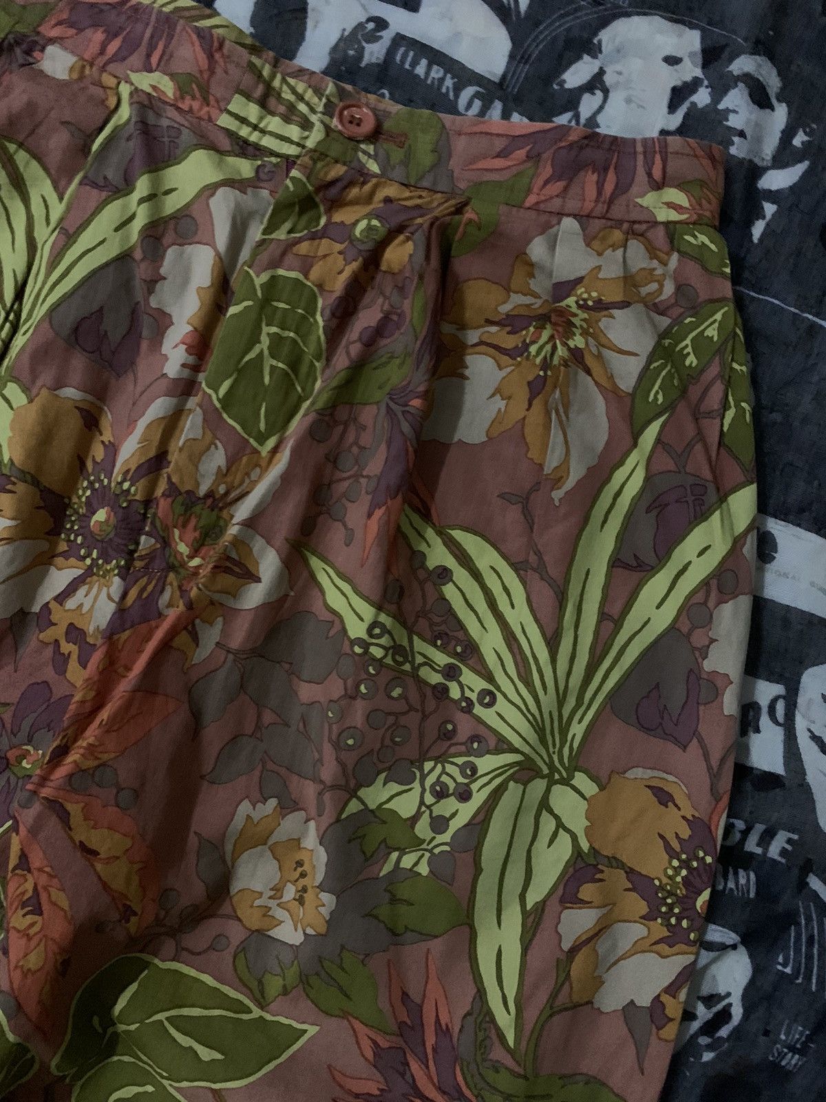 Yves Saint Laurent 💥Vintage 90s Yves Saint Laurent Floral Wide Pant Size 26" / US 2 / IT 38 - 5 Thumbnail