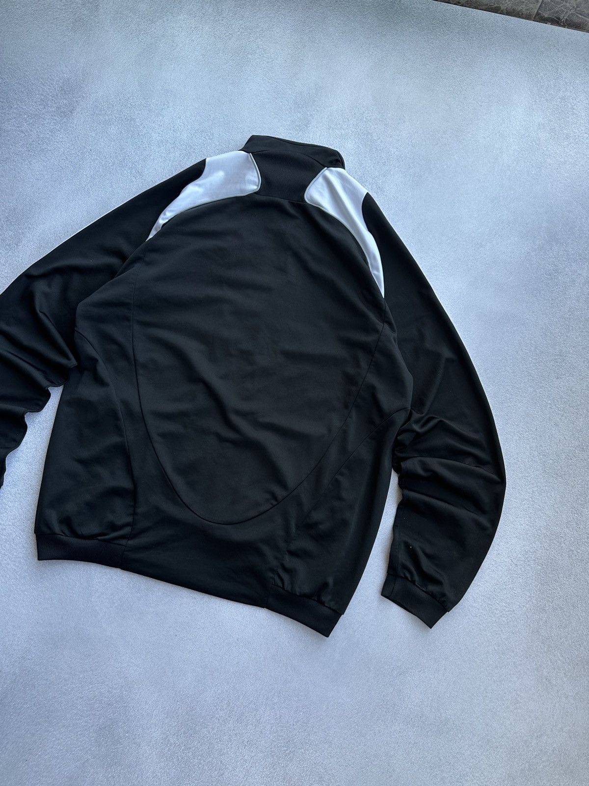 Adidas Vintage Adidas 00s Black Striped Mens Track Jacket Size US L / EU 52-54 / 3 - 9 Thumbnail