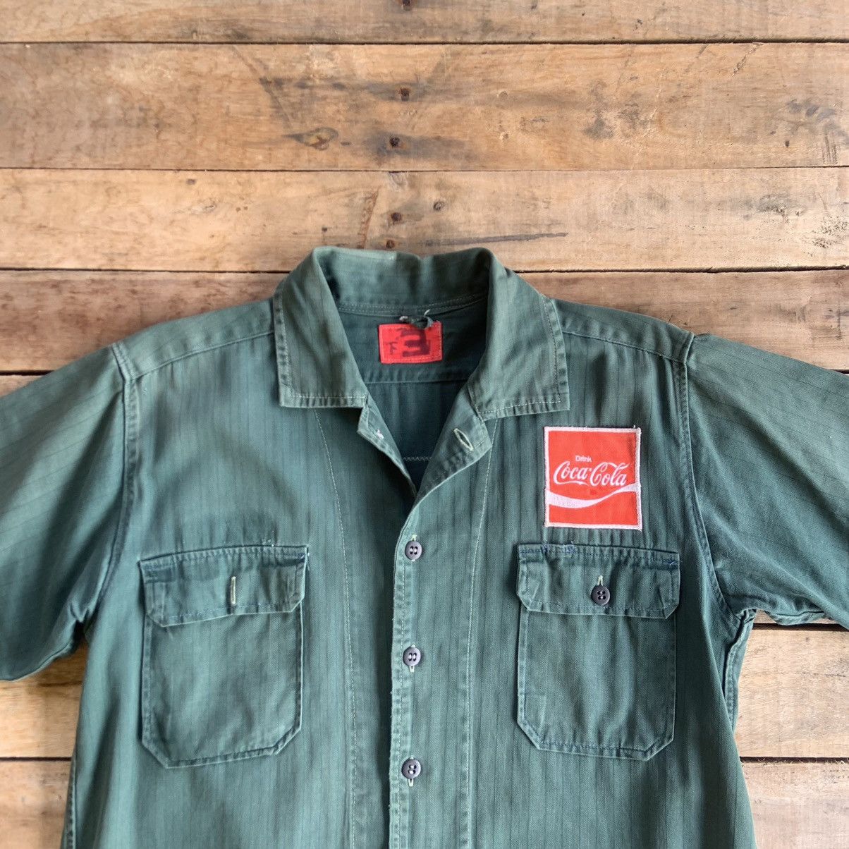 Vintage Vintage Work Shirt Coca Cola Patch Size US S / EU 44-46 / 1 - 2 Thumbnail