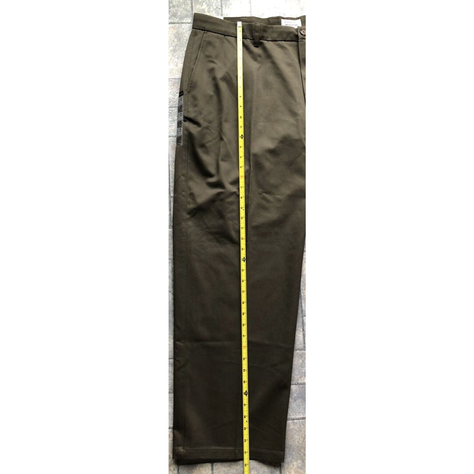 Vintage St. John’s Bay Pants 42x30 Green Classic Fit Plain Front Worry Free Pant Mens Size US 42 / EU 58 - 6 Thumbnail