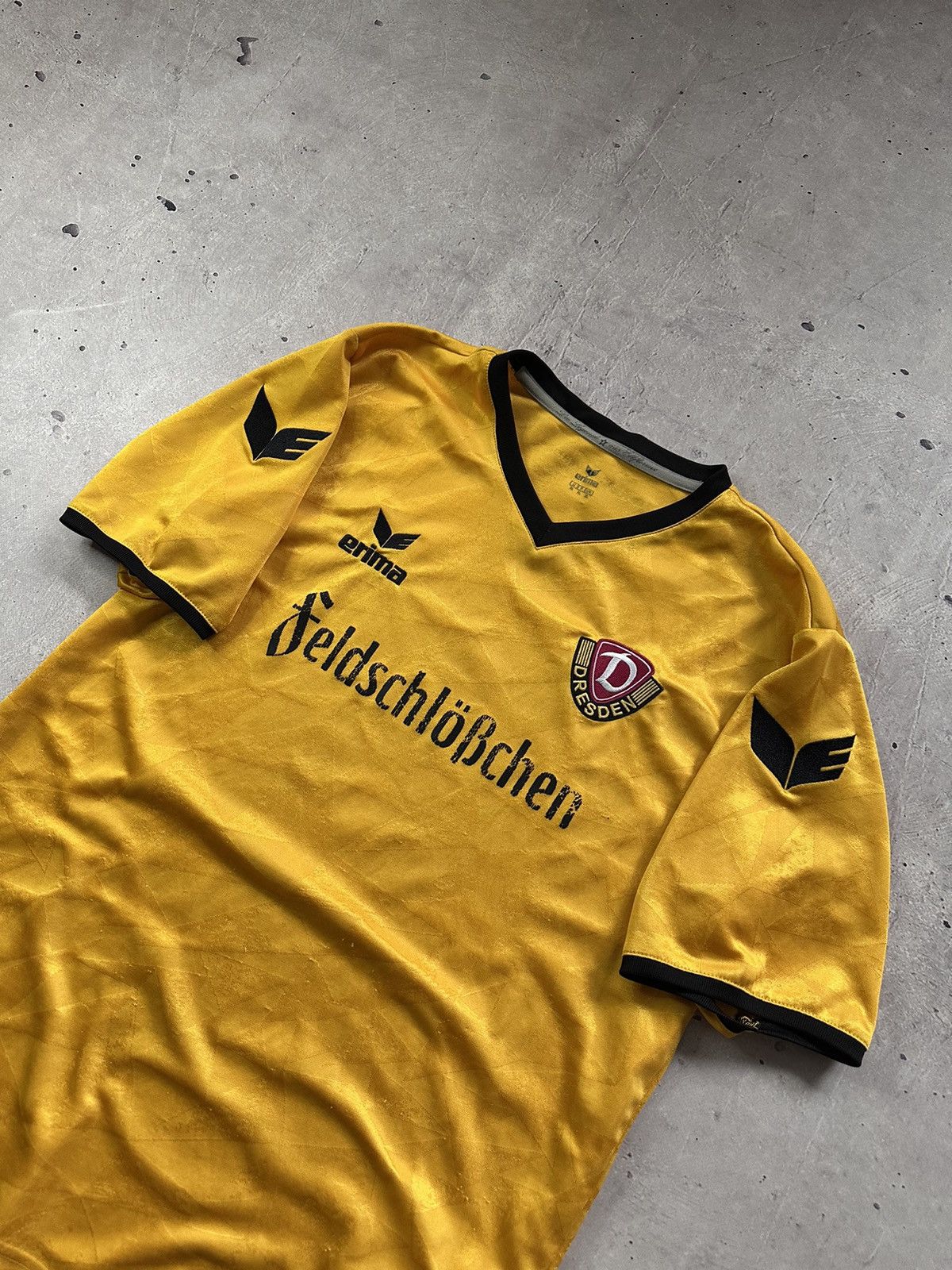 Erima × Vintage Dynamo Dresden Home Vintage Jersey / Kit Erima Away Shirt Size US XL / EU 56 / 4 - 6 Thumbnail