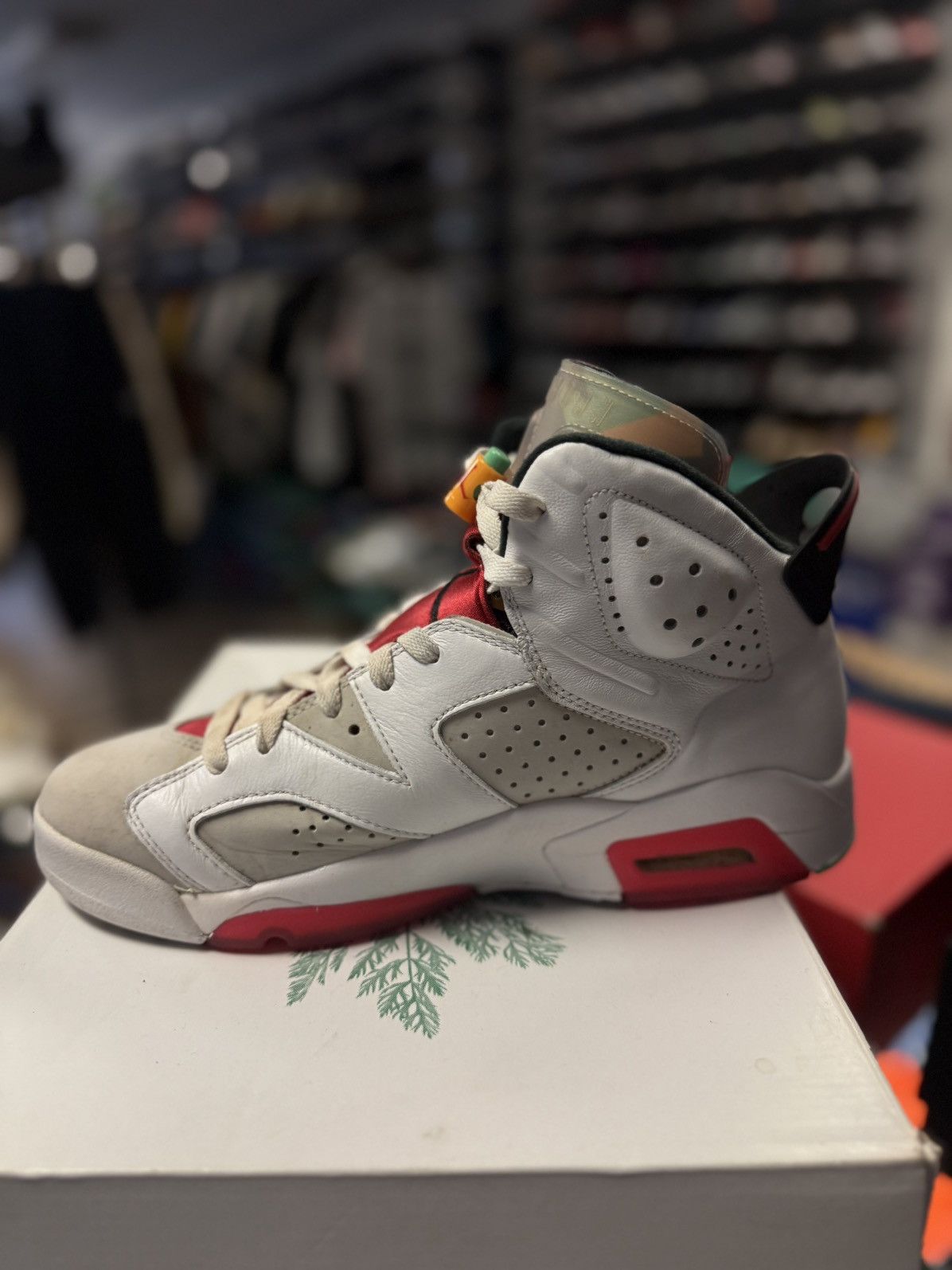 Jordan Brand × Nike Jordan 6 Hare Size 9 Pre Owned W Box Beaters Size US 9 / EU 42 - 9 Thumbnail