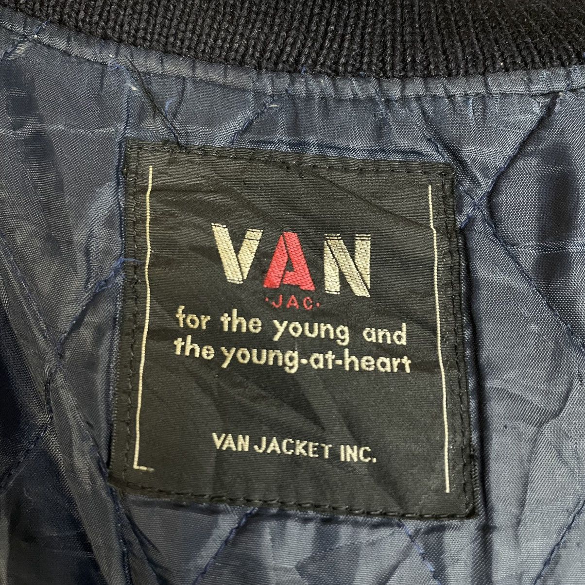 Van VINTAGE VAN JAC LEATHER SLEEVE WOOL VARSITY JACKET Size US L / EU 52-54 / 3 - 16 Thumbnail
