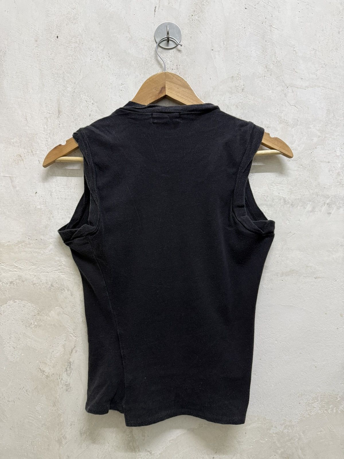Burberry Vintage Faded Burberry Tank Top Size S / US 4 / IT 40 - 3 Thumbnail