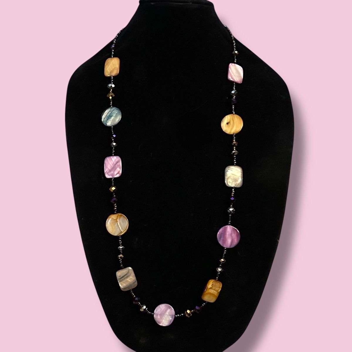 Other Polished dyed shell bead necklace Size ONE SIZE - 1 Thumbnail