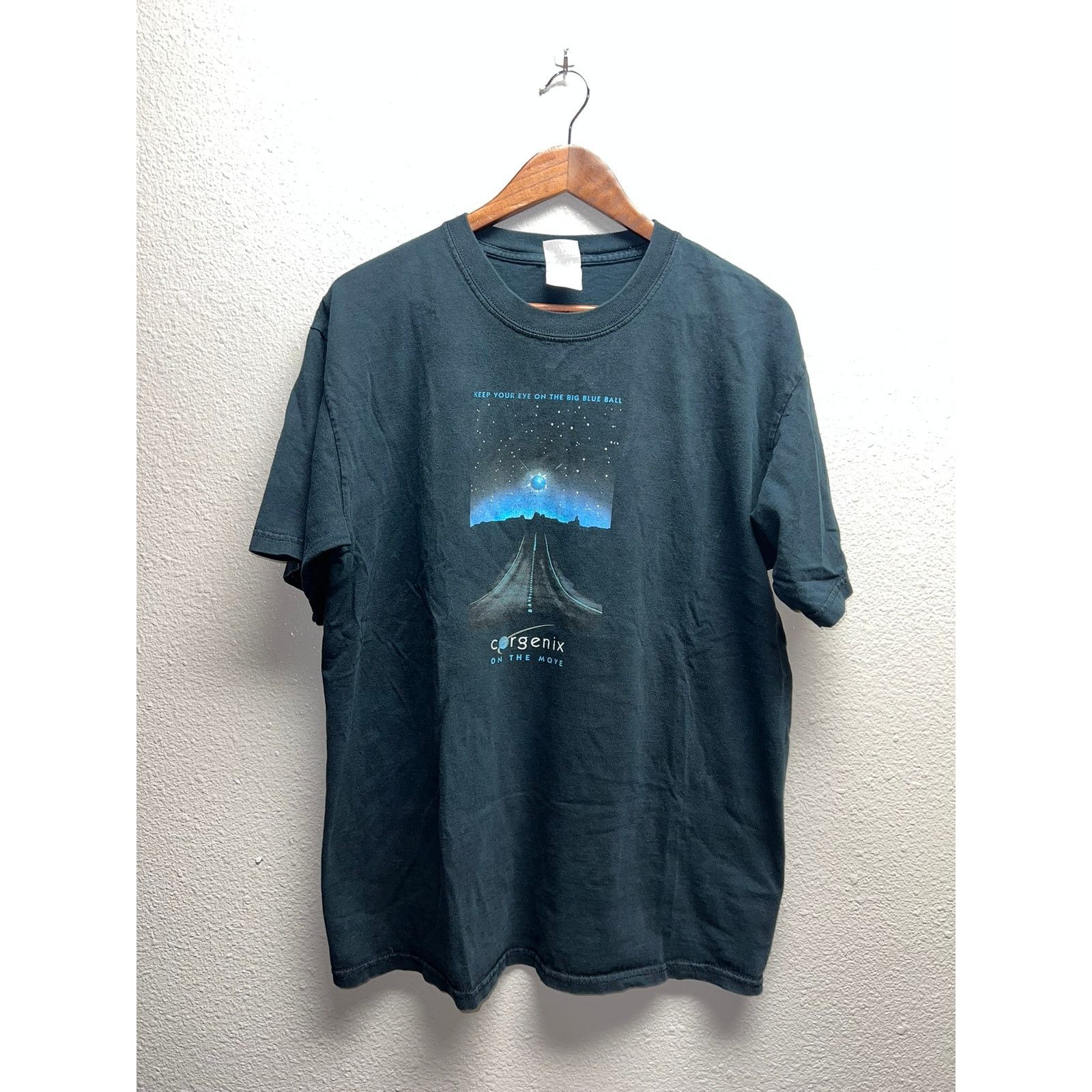 Gildan Vintage Corgenix Shirt On The Move Medical Supply Tee VTG L Size US L / EU 52-54 / 3 - 1 Thumbnail