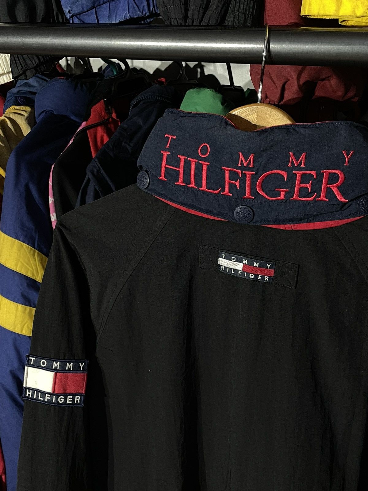 Tommy Hilfiger Jacket Tommy Hilfiger Spell Out 90’s Vintage Size US L / EU 52-54 / 3 - 11 Thumbnail