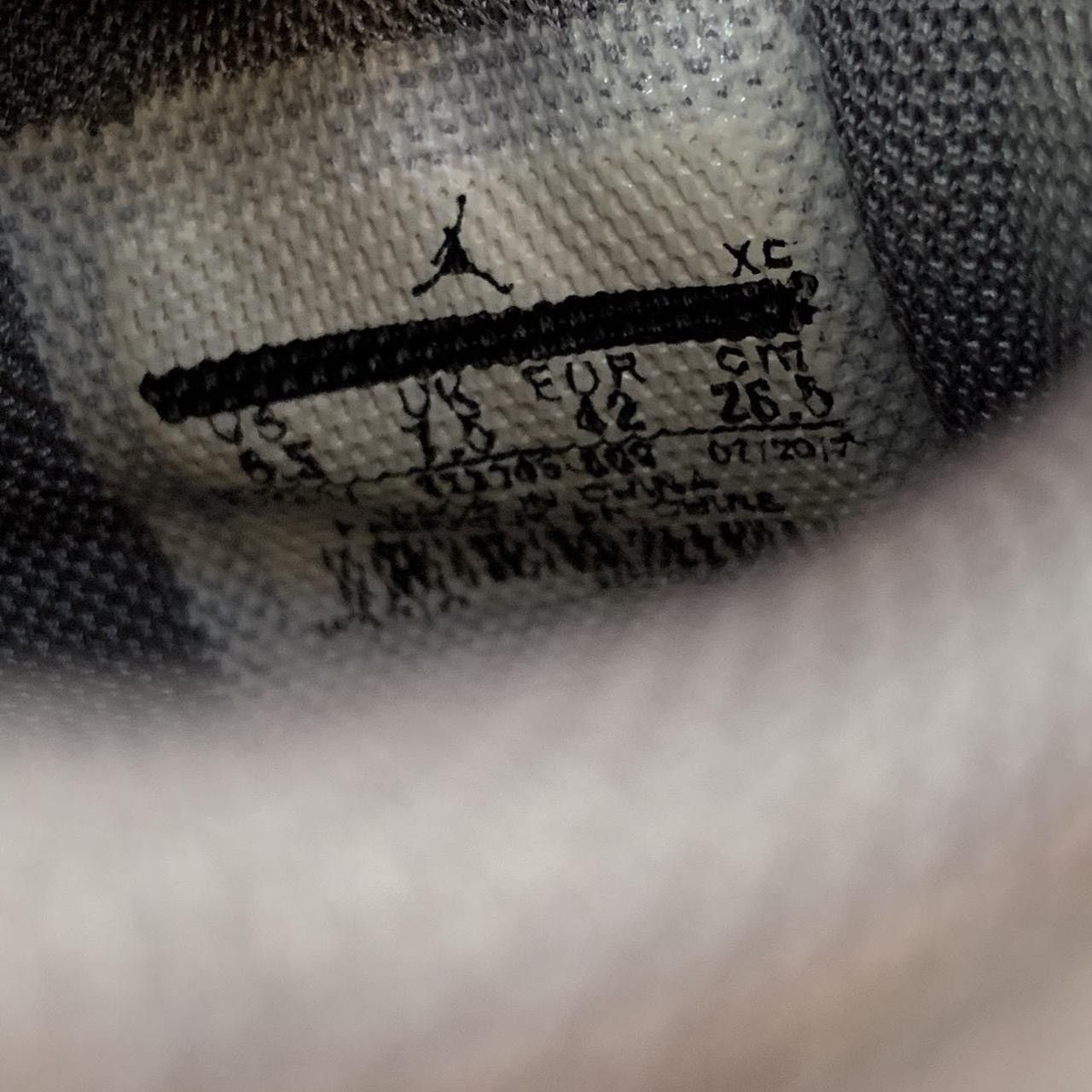 Jordan Brand Air Jordan 1 Low Phat Cool Grey Size US 8.5 / EU 41-42 - 7 Thumbnail