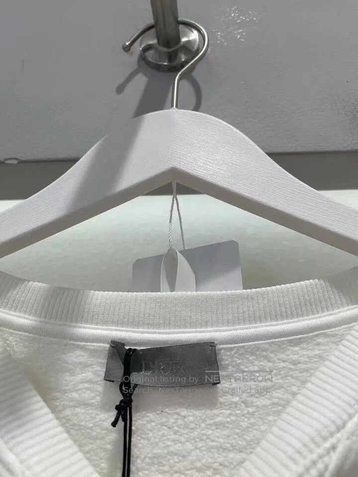 Dior dior white sweatshirt size m new. Size US M / EU 48-50 / 2 - 5 Thumbnail