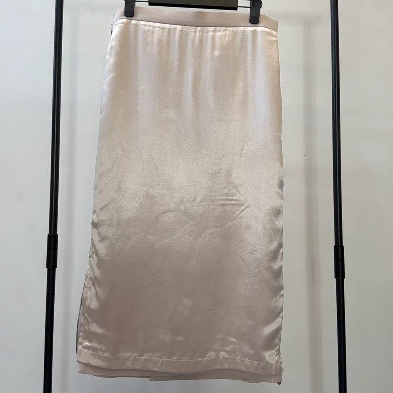 Fendi Fendi Beige Pencil Midi Skirt - dmc Size US 36 / EU 52 - 1 Thumbnail