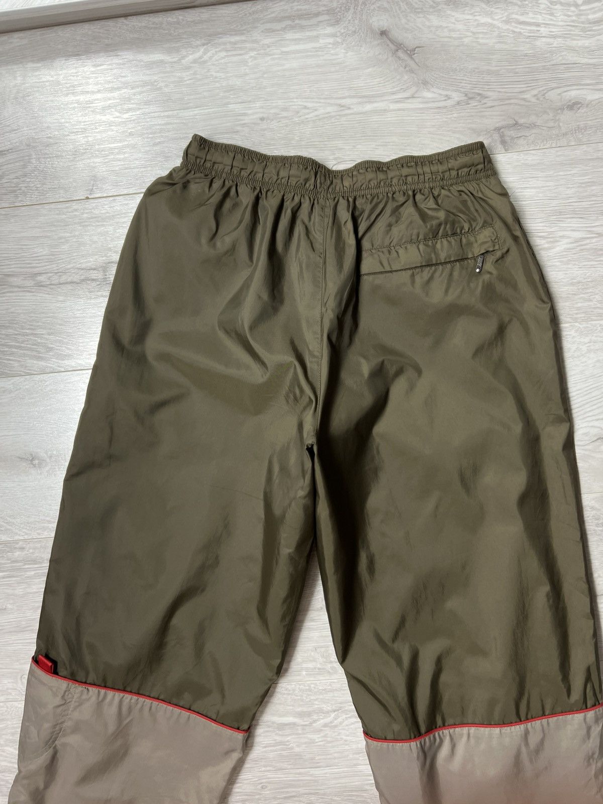 Nike × Vintage Vintage Nike Nylon Track Pants Swoosh Logo Men’s Sweatpants Size US 32 / EU 48 - 22 Thumbnail