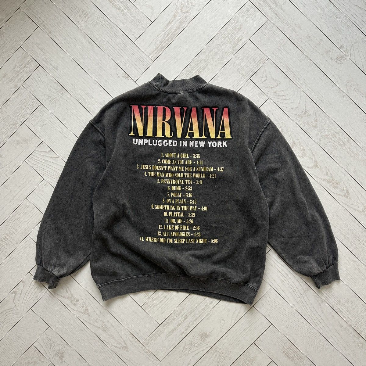 Other Vintage Nirvana Kurt Cobain Unplugged NY Washed Sweatshirt Size M / US 6-8 / IT 42-44 - 2 Thumbnail