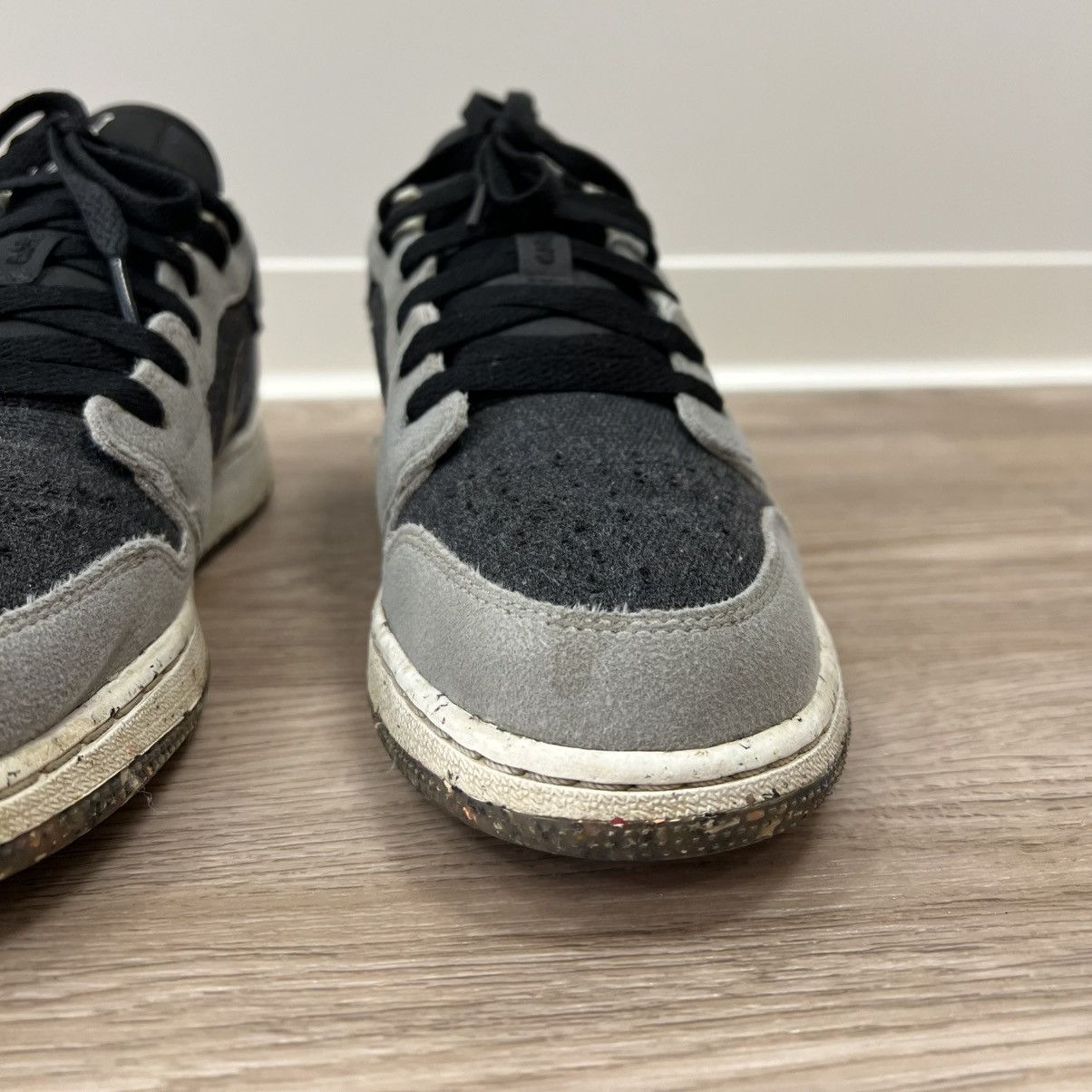 Jordan Brand × Nike Nike Air Jordan 1 SE Crater Low Sneakers Size US 8 / IT 38 - 4 Thumbnail