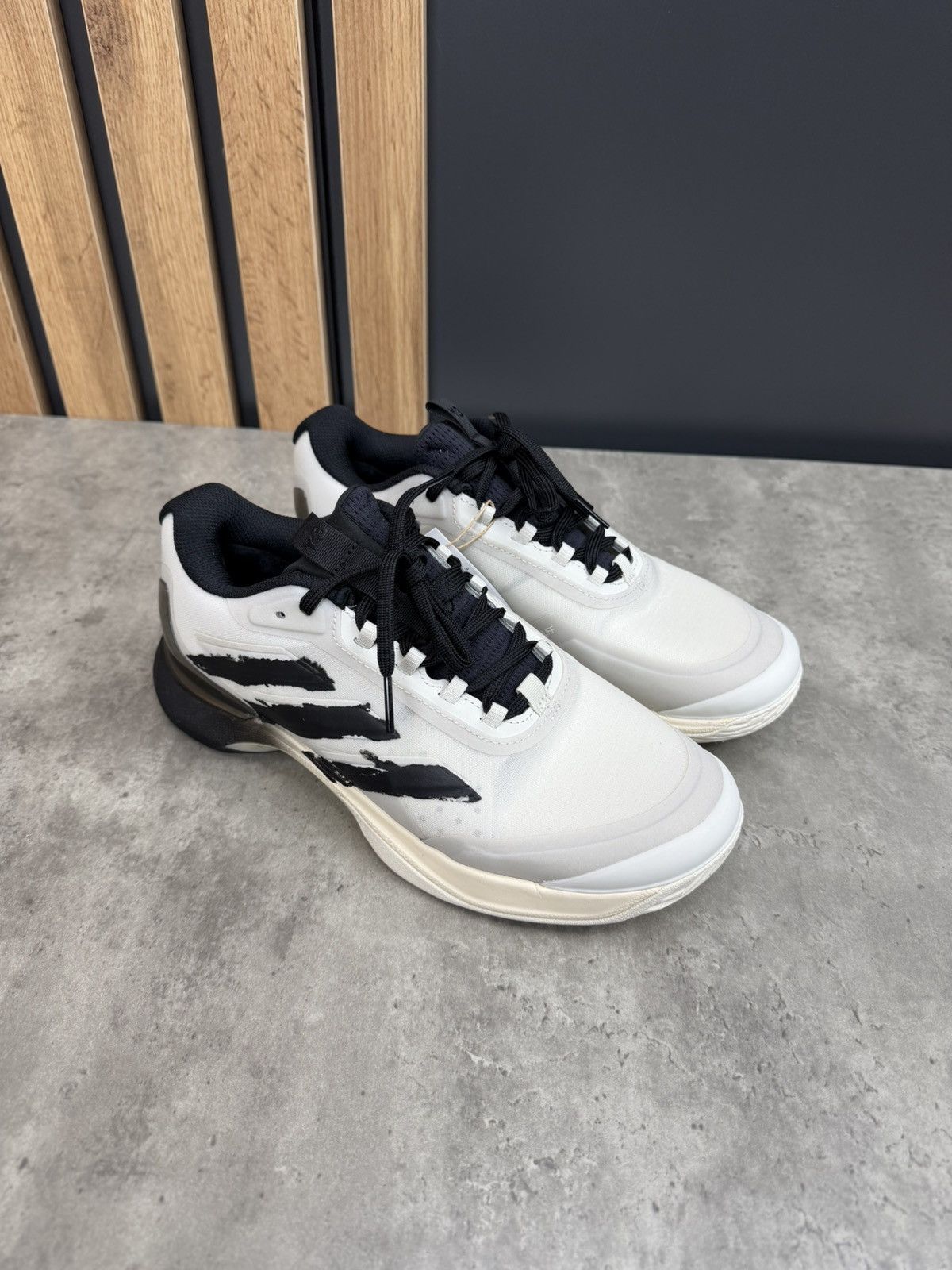 Y-3 Adidas Y-3 Yohji Yamamoto Avacourt 2 Tennis Shoes Size 40 Size US 10 / IT 40 - 7 Thumbnail