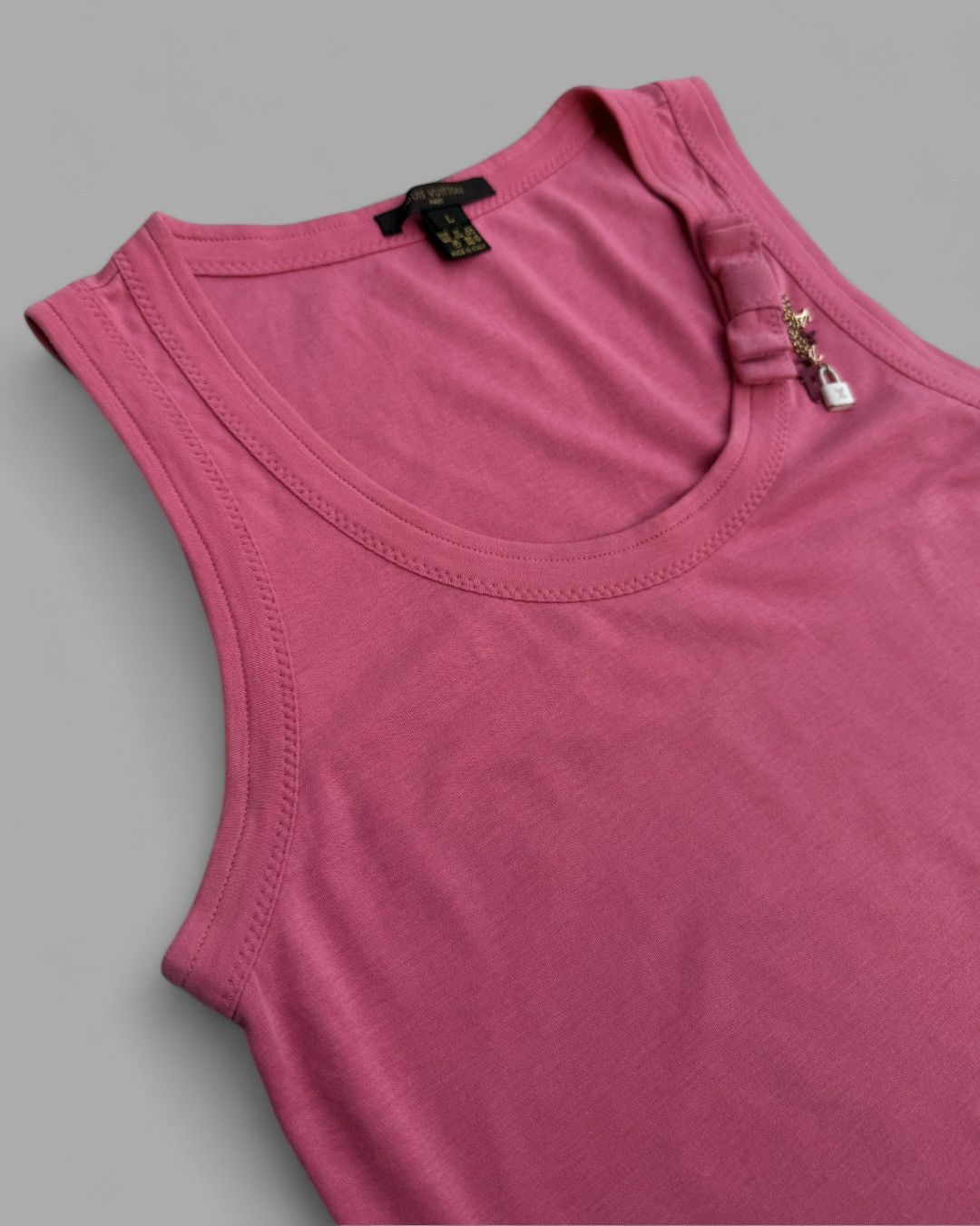 Louis Vuitton 2000's Louis Vuitton LV Padlock Chains Tank Top T Shirt Size L / US 10 / IT 46 - 8 Thumbnail