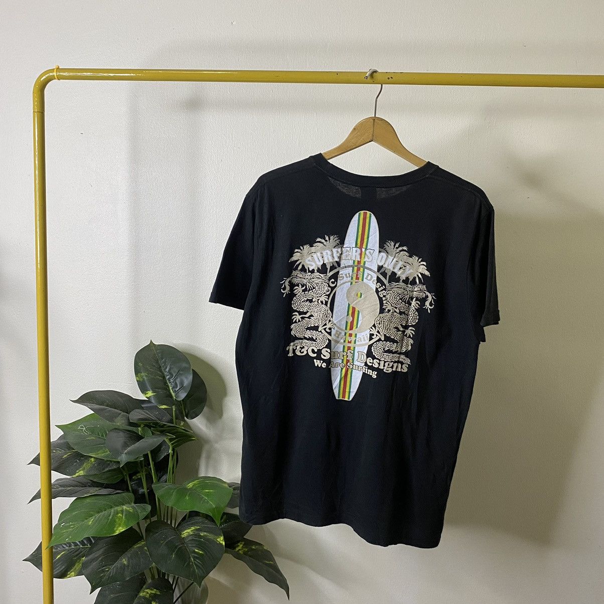 Vintage Vintage Y2K T&C Surf Dragon Graphic Stussy Style Surfing Tee Size US L / EU 52-54 / 3 - 1 Thumbnail