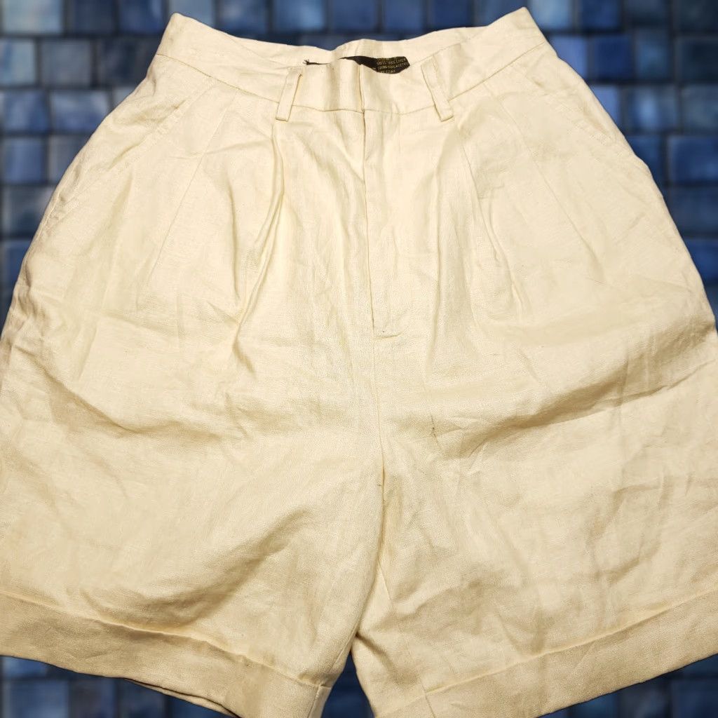 Vintage VINTAGE Classiques Entier Dressy Shorts Women Yellow 100% Linen Size 10 Inseam 7" Pleated Pockets High Rise N/A Regular Size 32" / US 10 / IT 46 - 1 Thumbnail