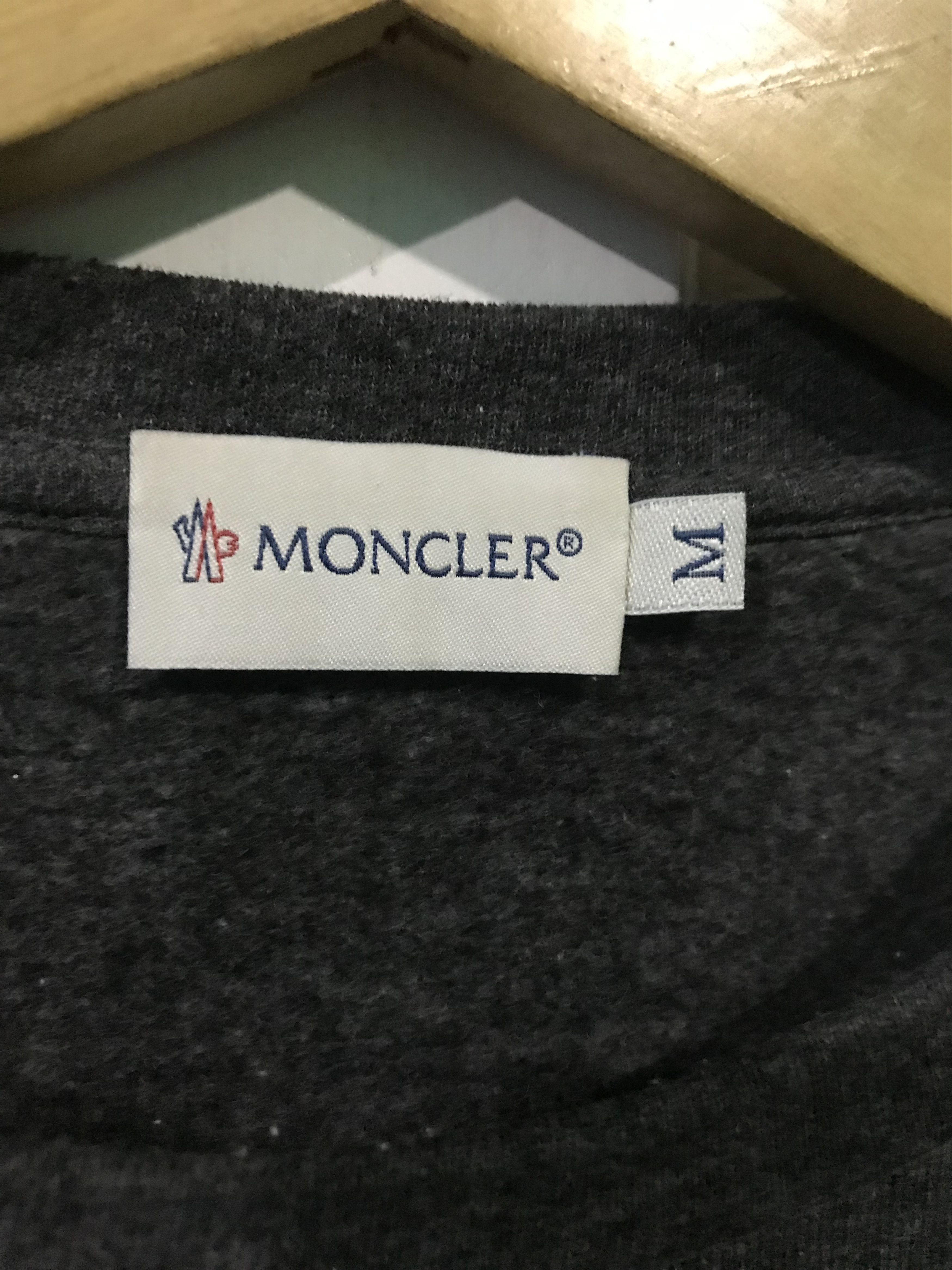 Moncler Moncler maglia girocollo 52 logo sweatshirt grey Size US M / EU 48-50 / 2 - 4 Thumbnail