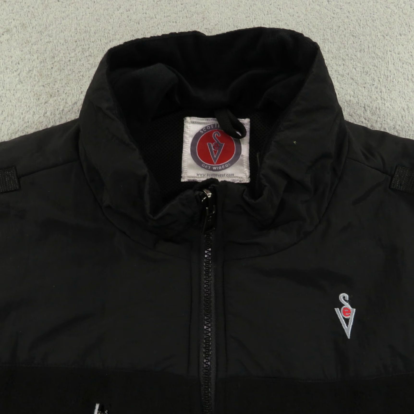 Vintage SCOTTeVEST Jacket Mens 2XL Fleece Zip Convertible Hooded TEC Utility 2 in 1 Jacket Shirt Mens Black 2XL 3-in-1 Zip Pockets Size US XXL / EU 58 / 5 - 5 Thumbnail