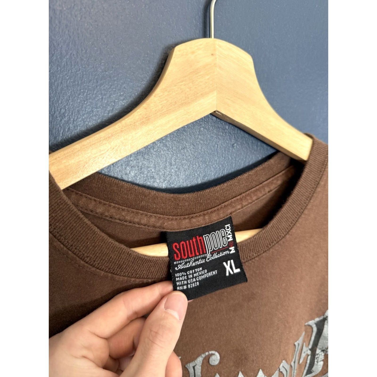 Southpole VINTAGE Y2K Southpole Grunge Brown Graphic Tee Shirt XL Men Shirts Mens XL Brown Grunge Southpole Graphic Tee Shirt Size US XL / EU 56 / 4 - 2 Thumbnail