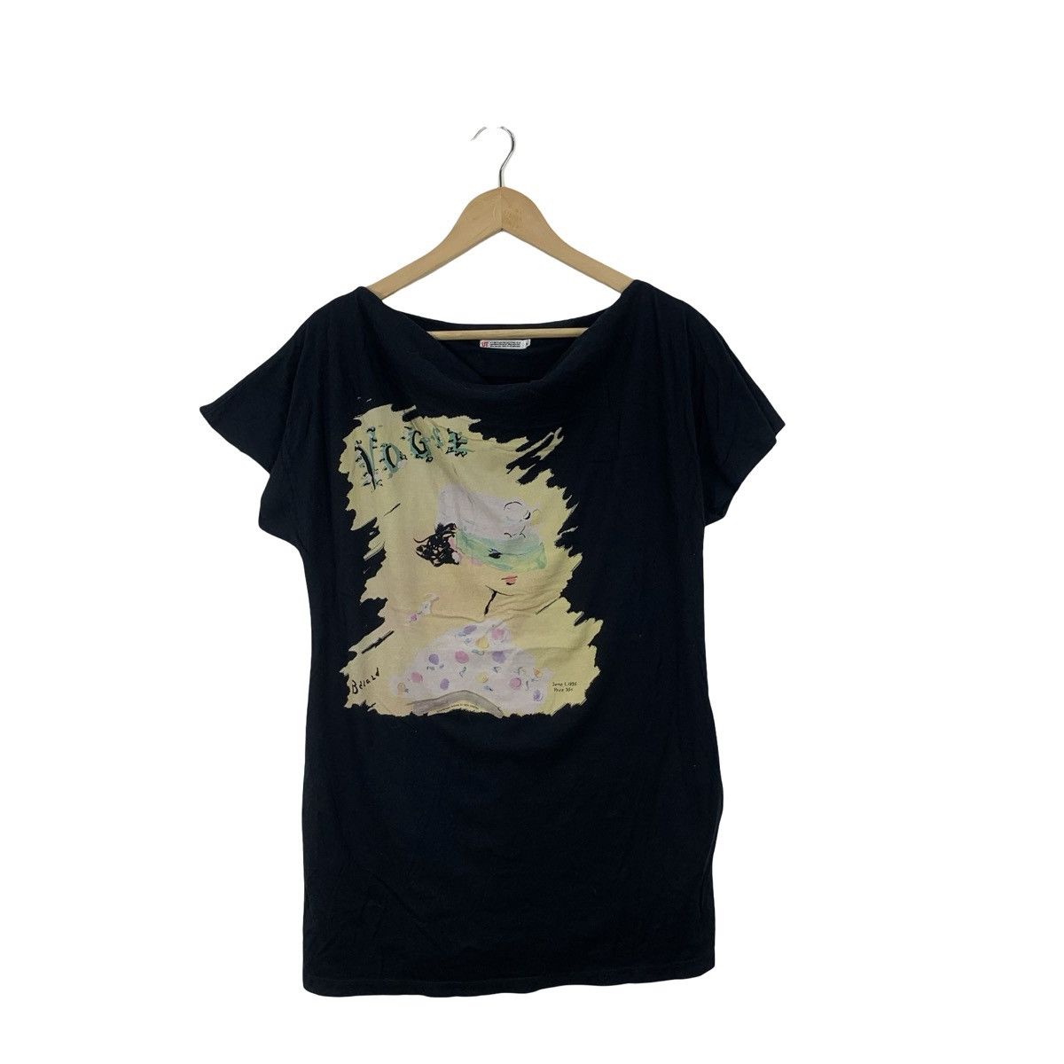 Uniqlo UNIQLO UT x VOGUE Watercolor Design Short Cap Sleeves Tee Size US XL / EU 56 / 4 - 3 Thumbnail