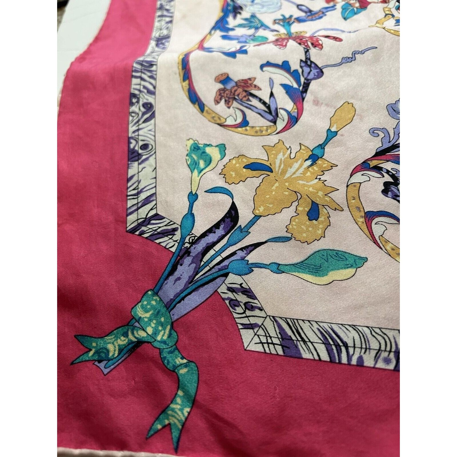 Other Amazing Pink Floral Silk Scarf 34" - 33.3´´ EX COND Size ONE SIZE - 5 Thumbnail