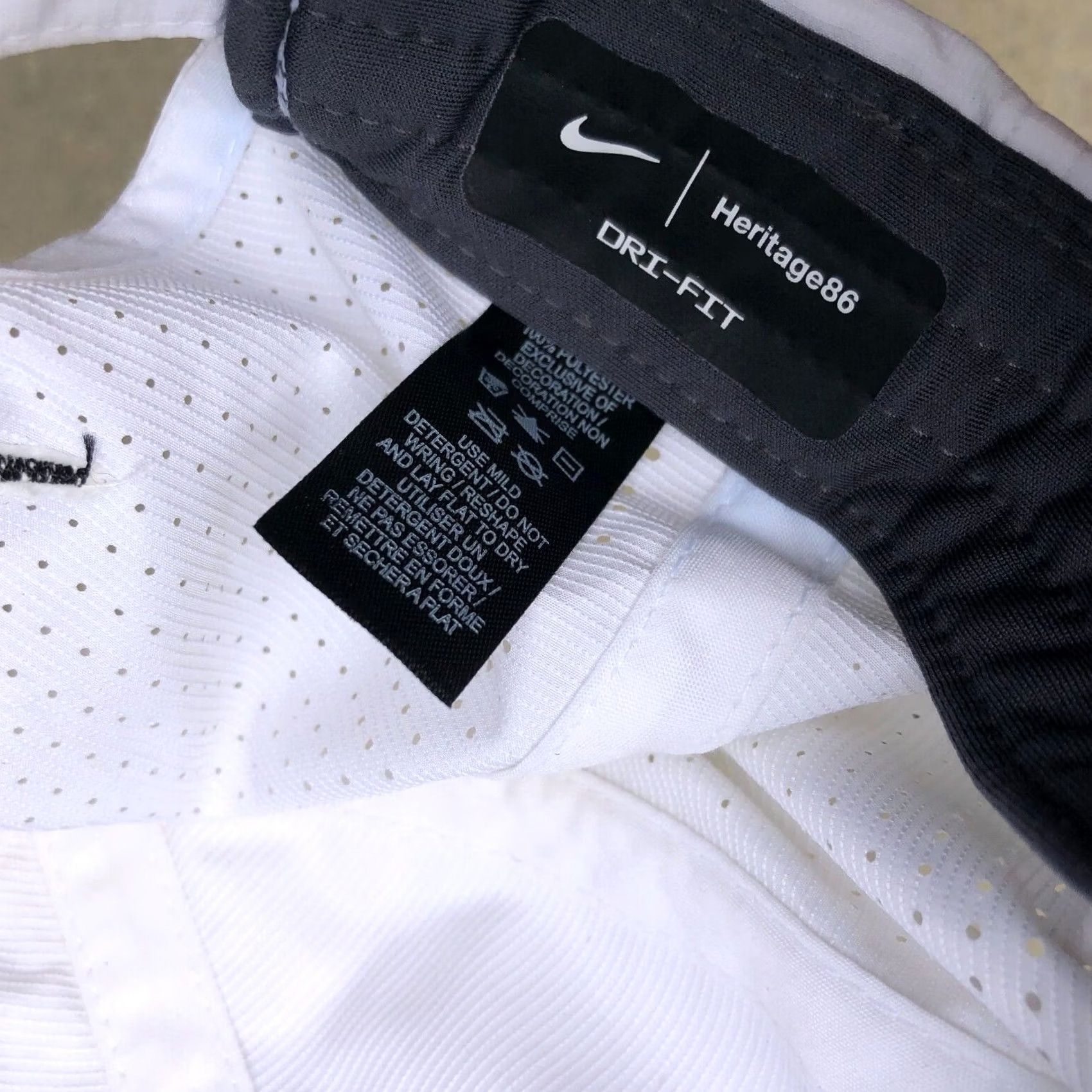 Nike NIKE Heritage 86 Dri-Fit Passion 4 Tri Hat Vented Lightweight Cap White Mens One Size Adjustable Lightweight Baseball Cap Size ONE SIZE - 6 Thumbnail