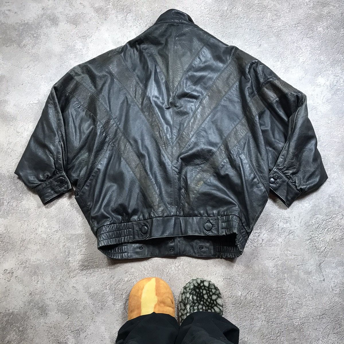 Genuine Leather Vintage 90s Black Leather Bomber Jacket Streetwear Y2K L Size US L / EU 52-54 / 3 - 8 Thumbnail