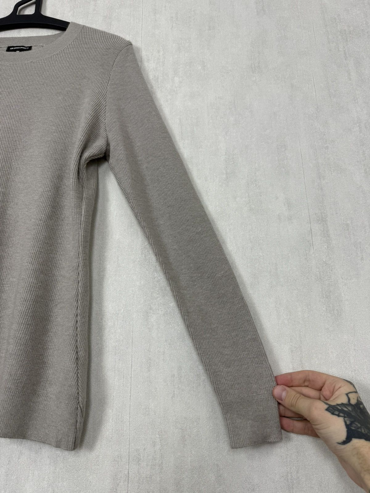 Ann Demeulemeester Ann Demeulemester Women’s Wool Sweater Size M Size M / US 6-8 / IT 42-44 - 8 Thumbnail