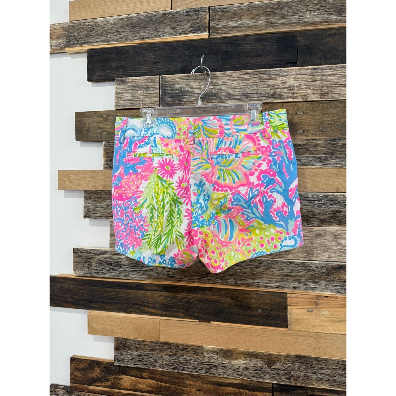Lilly Pulitzer Lilly Pulitzer the Callahan shorts sz 10 Size 32" / US 10 / IT 46 - 2 Thumbnail