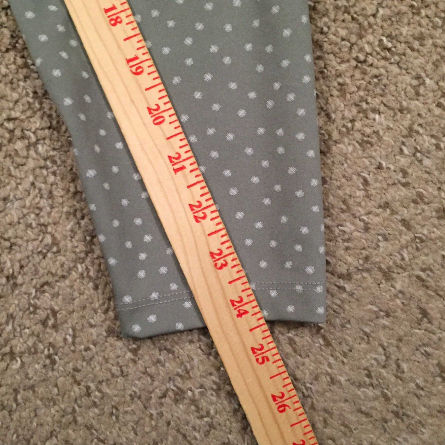 Nike Nike Leggings Women L Gray Polka Dot Dri Fit Ankle 24in Inseam Regular Rise Mid 8.5-10.5in Size 36" / US 14 / IT 50 - 6 Thumbnail