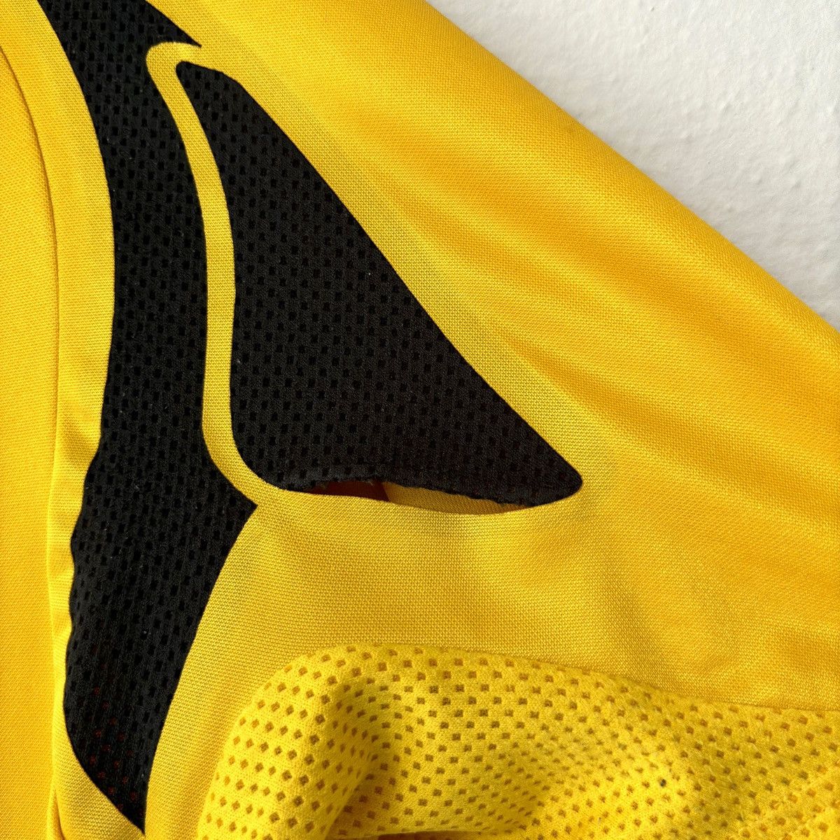 Puma × Vintage 2007 2008 AEK Athens Greece Puma Home Soccer Jersey Shirt EU Size US L / EU 52-54 / 3 - 5 Thumbnail