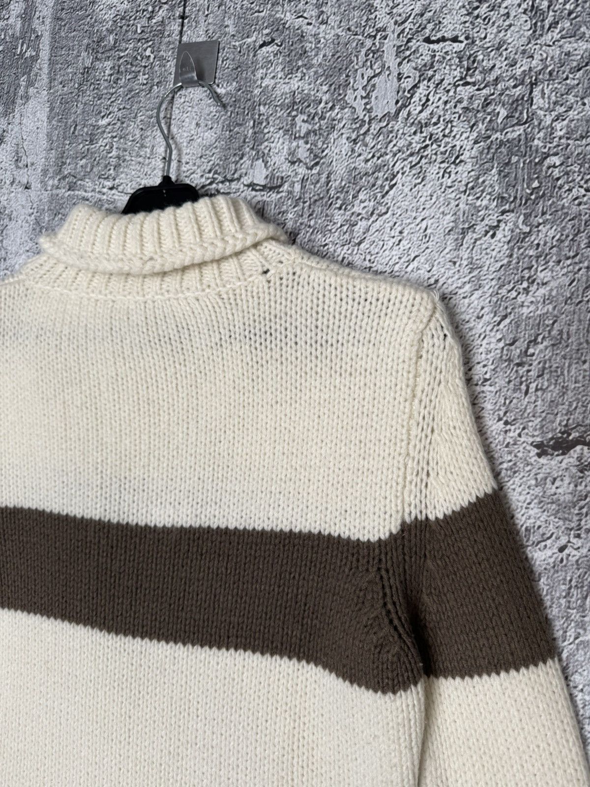 Vintage Luis Trenker Cream Wool Blend Knitted Shawl Collar Sweater Size XS / US 0-2 / IT 36-38 - 11 Thumbnail