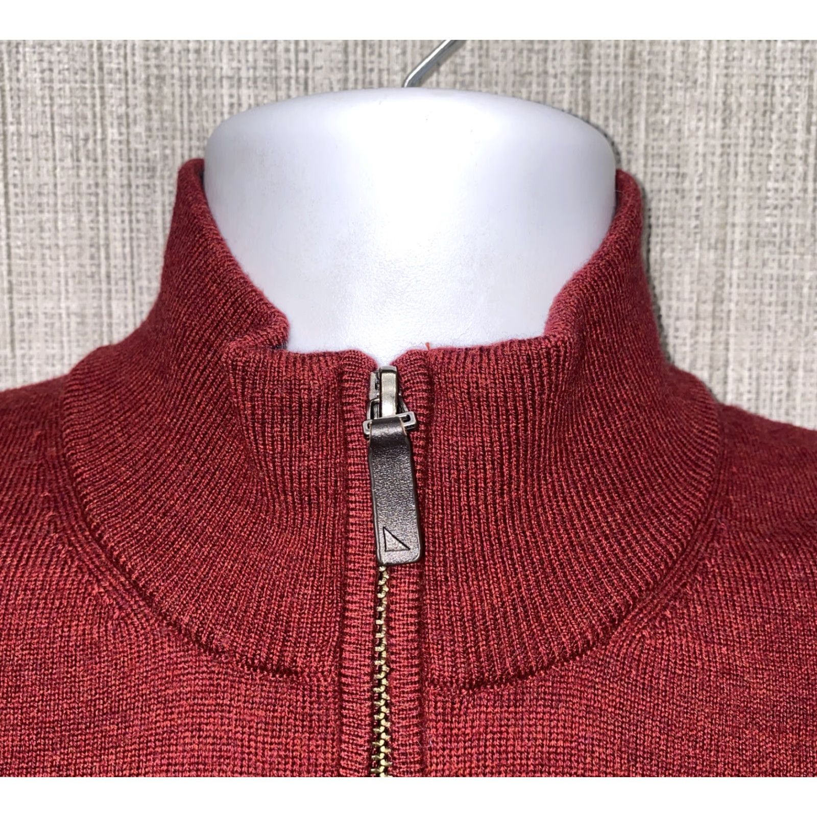 UNTUCKit UNTUCKiT Mens Red Merino Wool 1/2 Zip Warm Pullover Sweater Size M Size US M / EU 48-50 / 2 - 3 Thumbnail