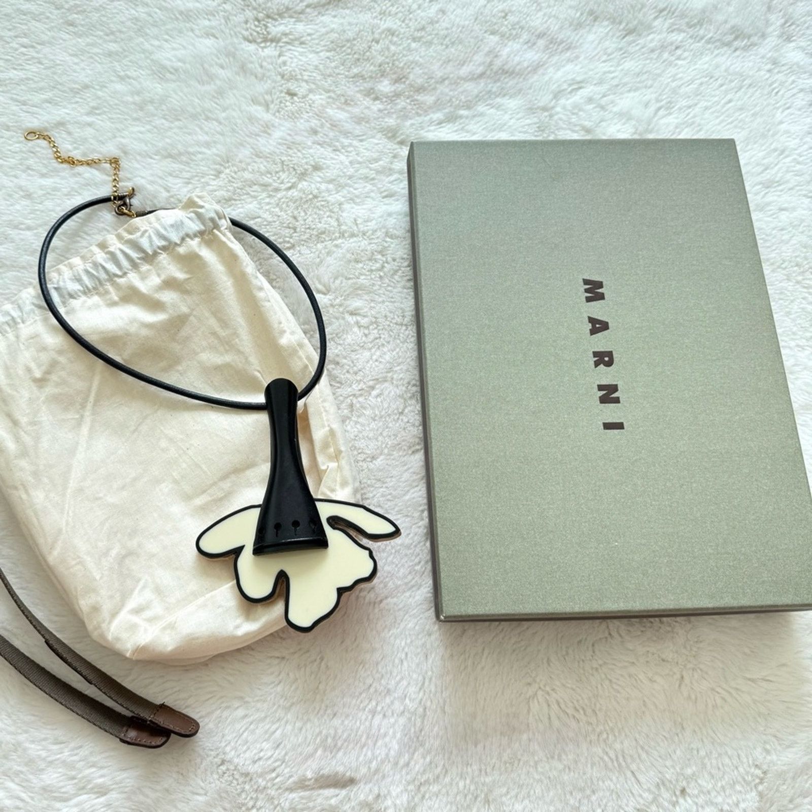 Marni NEW!!! Marni necklace leather material Authentic Retail 420$ Size ONE SIZE - 9 Thumbnail