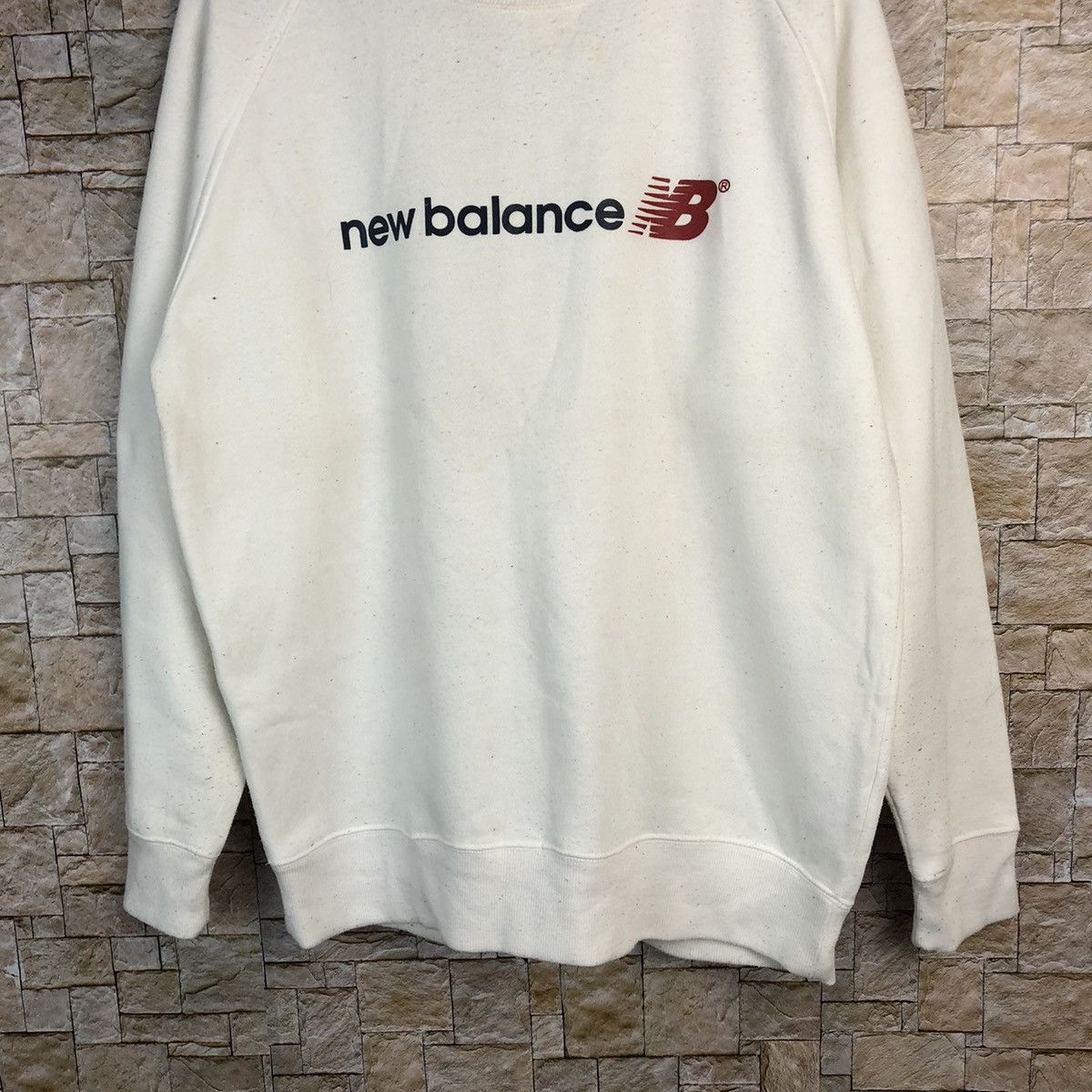 New Balance New Balance White Sweatshirt #A793 Size US M / EU 48-50 / 2 - 3 Thumbnail