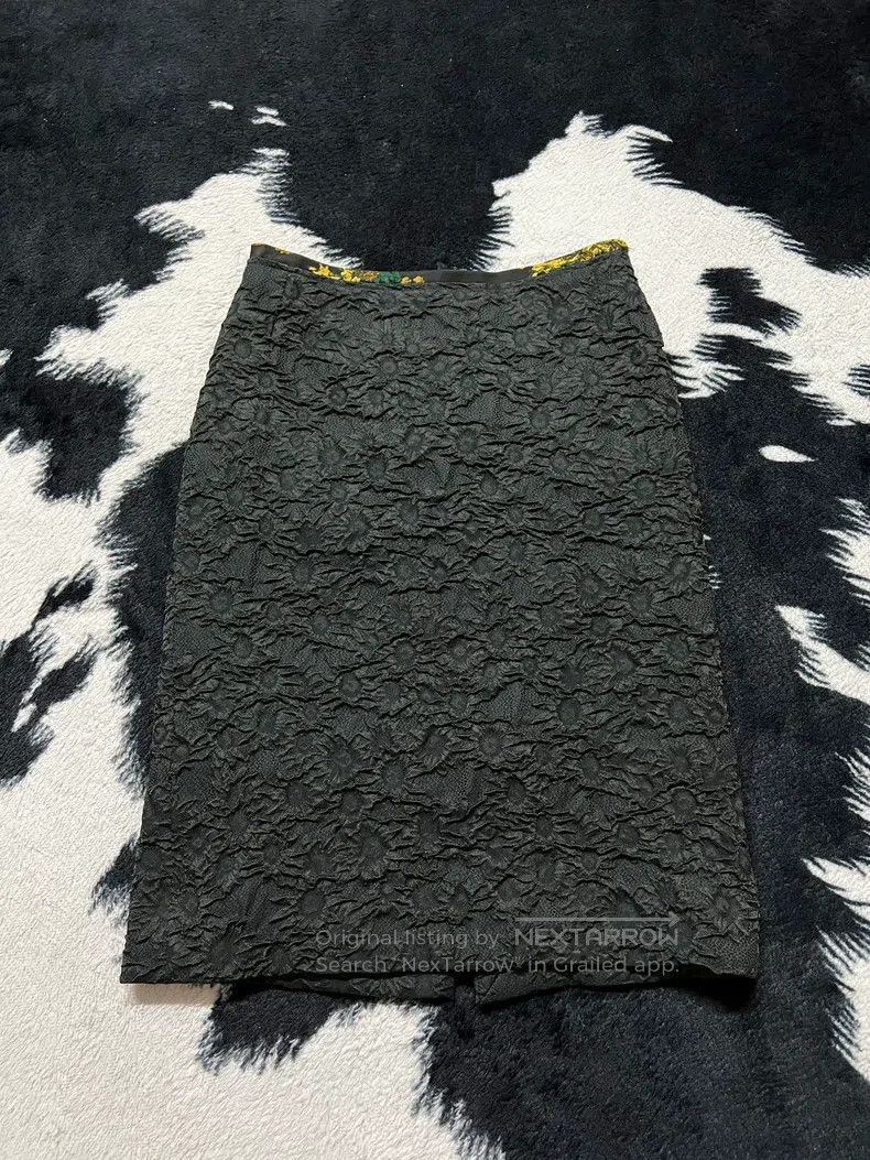 Dries Van Noten Dries Van Noten Embossed Sunflower Embroidered Waist Midi Size 42" / US 20 - 2 Thumbnail