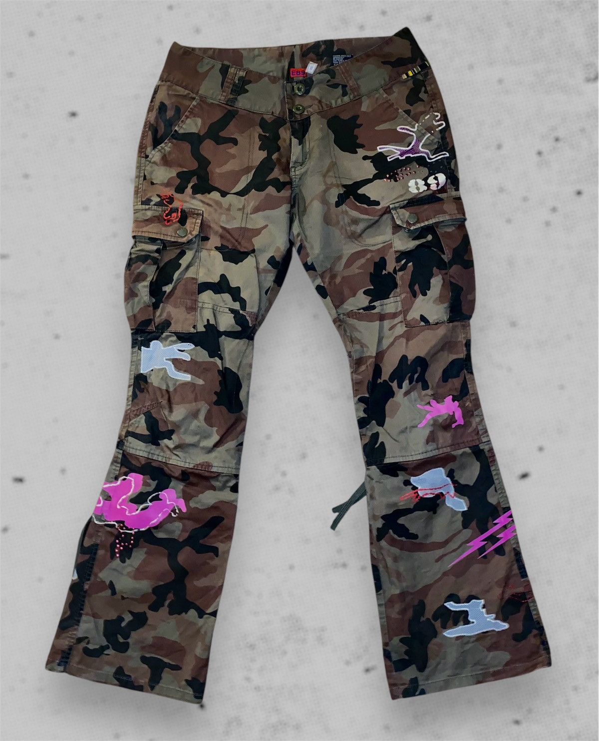 Japanese Brand × Vintage vintage y2k camo ski pants streetwear multi pocket 90s Size 28" / US 6 / IT 42 - 1 Thumbnail