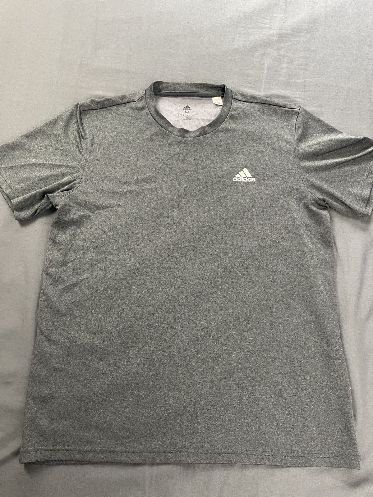 Under Armour Men Medium Adidas AEROREADY Training Shirt Gray Size US M / EU 48-50 / 2 - 1 Thumbnail