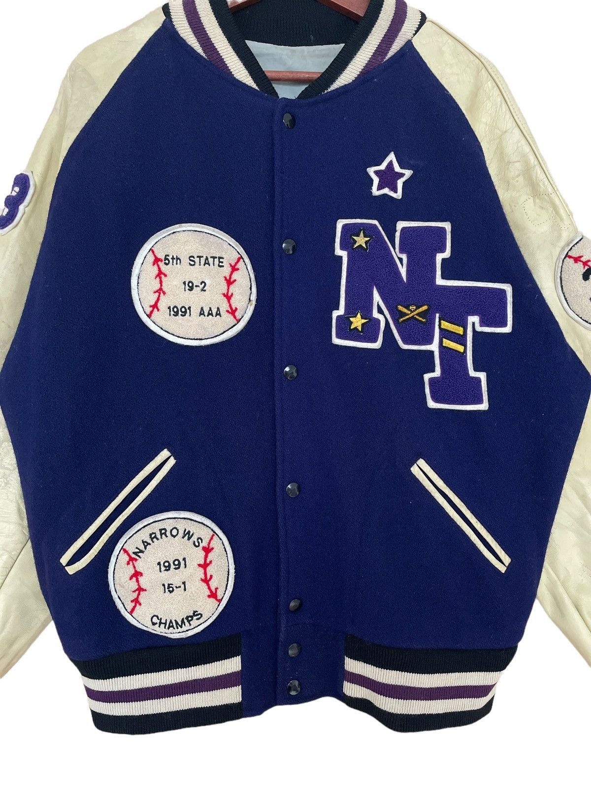 Vintage Vintage Baseball Team Narrow Champ Wool Leather Jacket 1990s Size US L / EU 52-54 / 3 - 3 Thumbnail