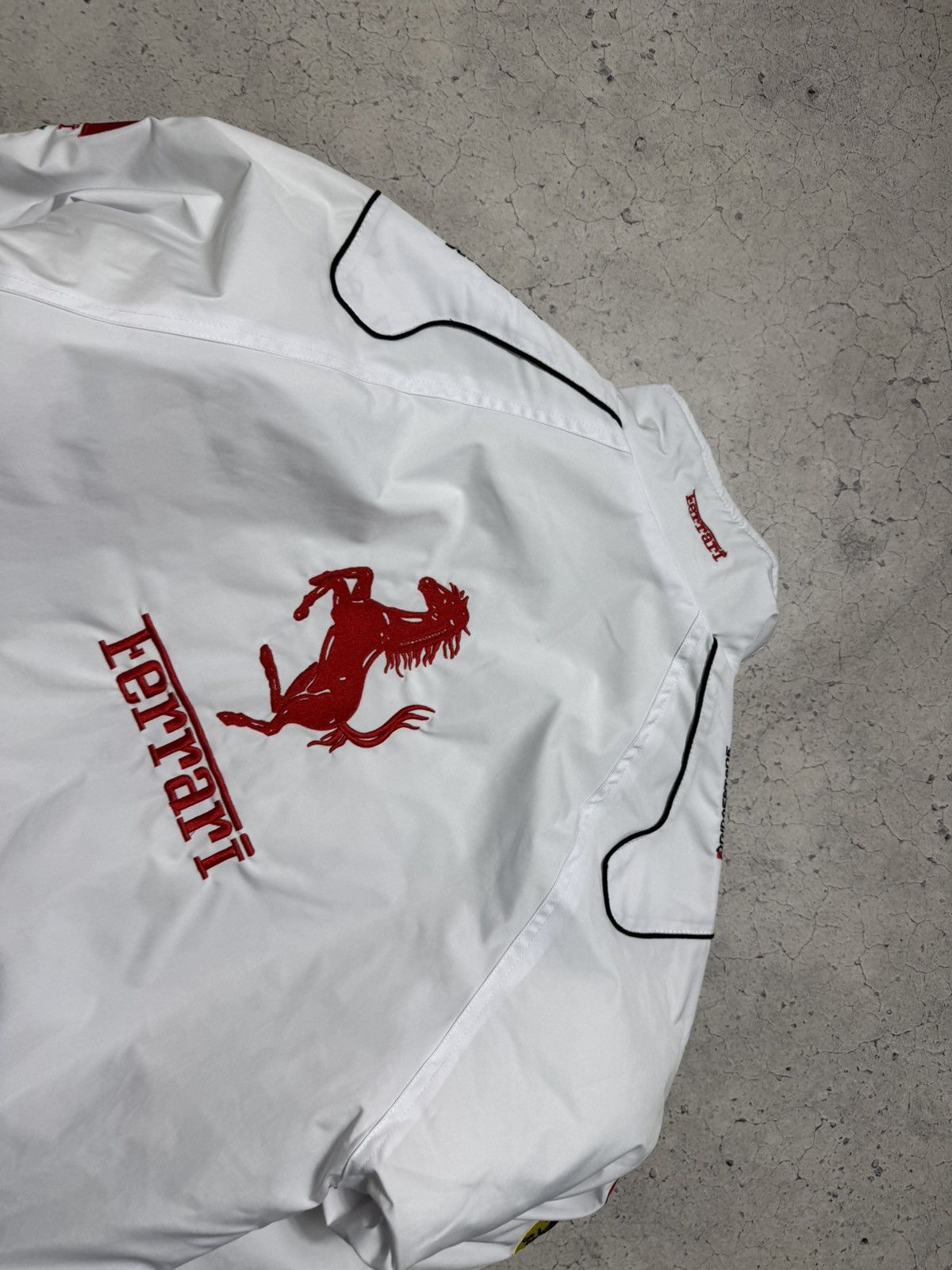 Ferrari Ferrari White Racing Bomber Jacket F1 Vintage Schumacher Size US XL / EU 56 / 4 - 12 Thumbnail
