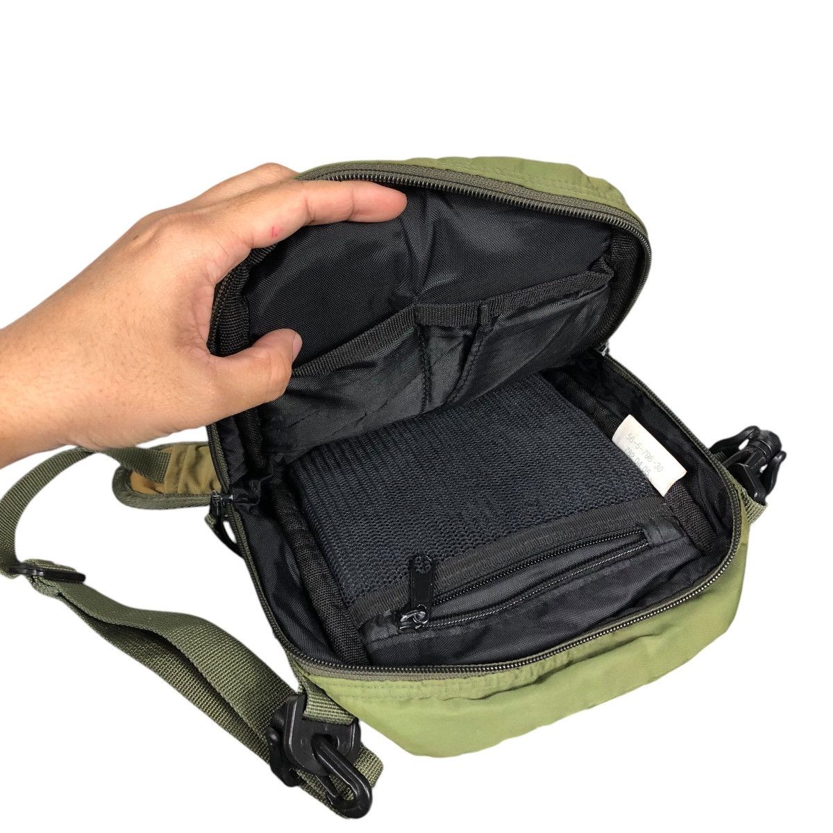 Japanese Brand 📌Vintage Sling Bag Le Coq Sportif Multi Pocket Size ONE SIZE - 10 Thumbnail