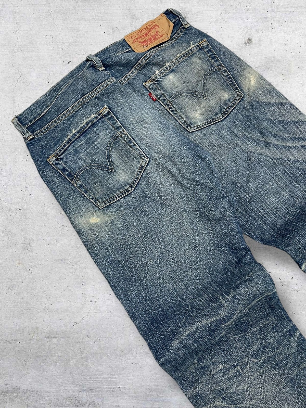 Levi's Vintage Clothing VINTAGE 501 LEVIS USA DESIGNER 90S OG DISTRESSED MUD STYLE Size US 30 / EU 46 - 14 Thumbnail