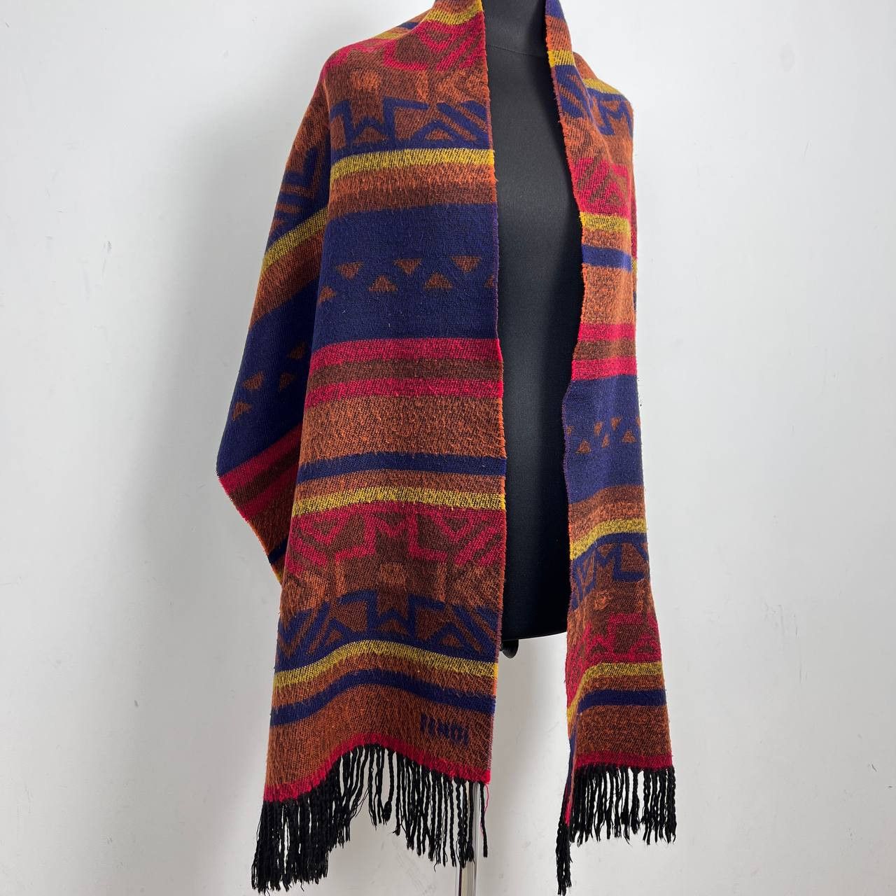 Fendi 2000s Fendi Geometric Multicolor Tribal Print Wool Scarf Size ONE SIZE - 3 Thumbnail